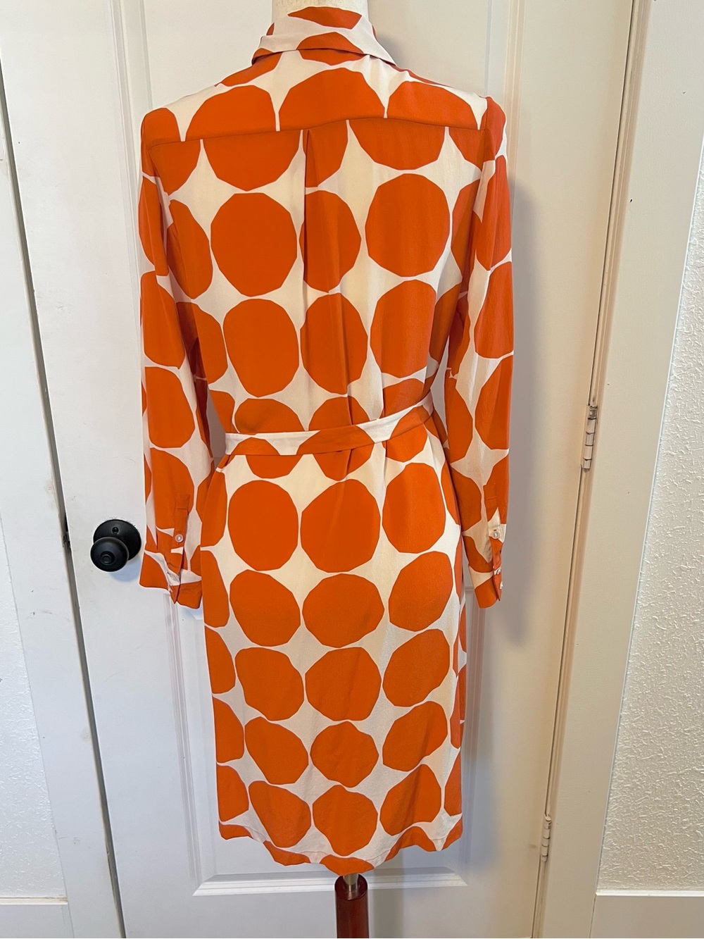 Marimekko Bettina Pienet Kivet Bold Orange and White 100% Silk Dress - Picture 5 of 12
